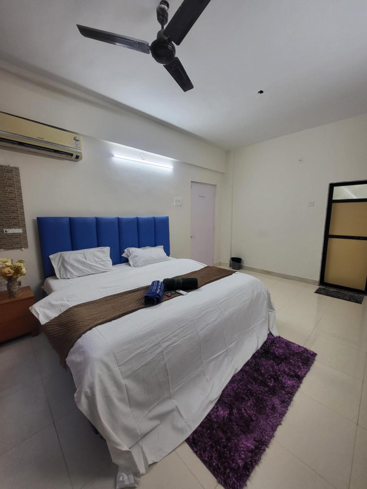 The Perfect Stays Para Disco Big Pool Cricket Turf Villa Lonavala Extérieur photo