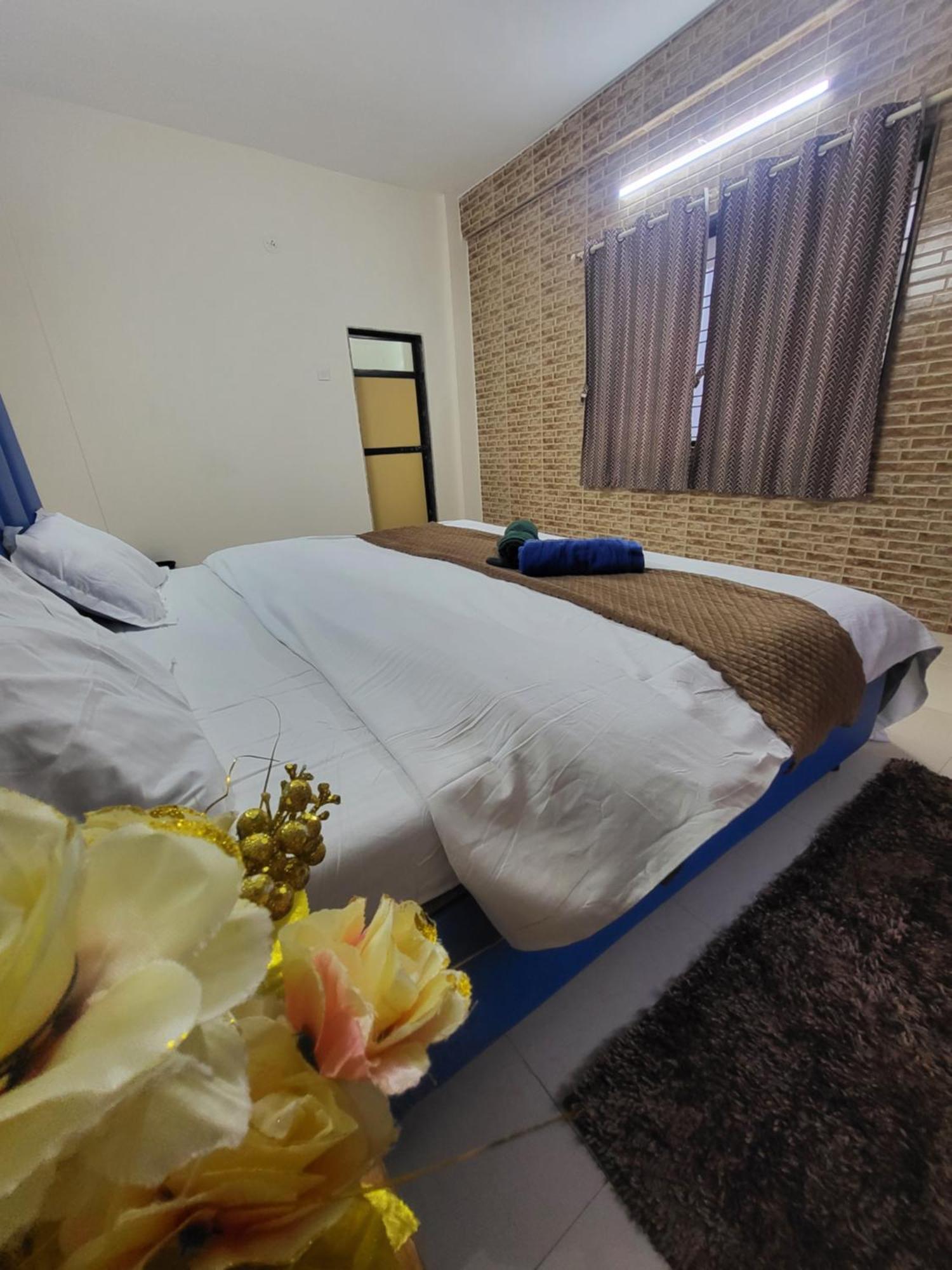 The Perfect Stays Para Disco Big Pool Cricket Turf Villa Lonavala Extérieur photo