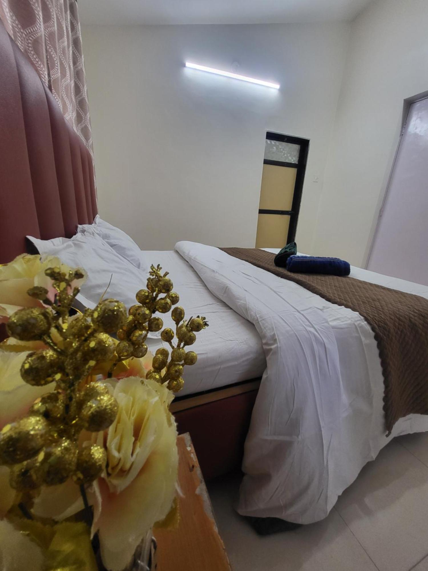 The Perfect Stays Para Disco Big Pool Cricket Turf Villa Lonavala Extérieur photo
